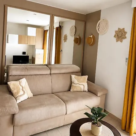 Апартаменти Avec Terrasse Tropicale A 3 Min De La